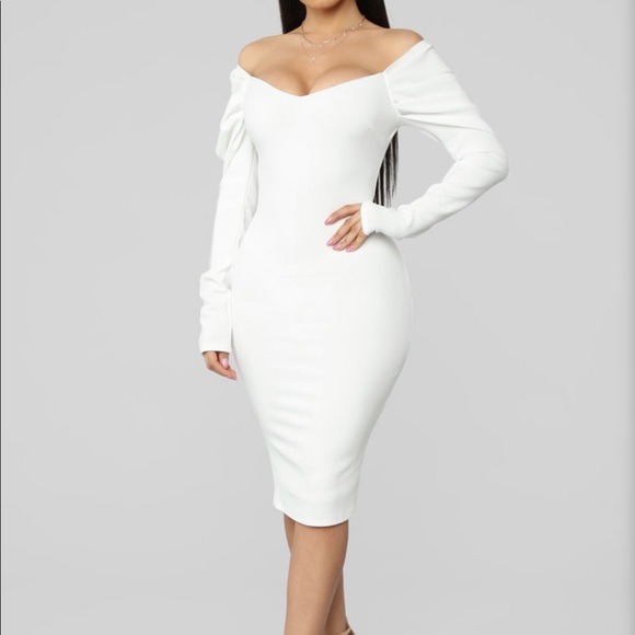 Fashion Nova Dresses & Skirts - Off shoulder midi dress